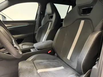 SKODA KODIAQ 142kW 4x4 SPORTLINE STHZ PANO AHK 7-SITZE
