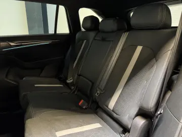 SKODA KODIAQ 142kW 4x4 SPORTLINE STHZ PANO AHK 7-SITZE