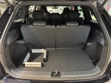 SKODA KODIAQ 142kW 4x4 SPORTLINE STHZ PANO AHK 7-SITZE