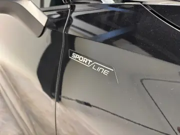 SKODA KODIAQ 142kW 4x4 SPORTLINE STHZ PANO AHK 7-SITZE
