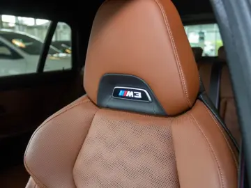 BMW M3 MxDriveTouring Navi 360Kamera Leder eSitze PD