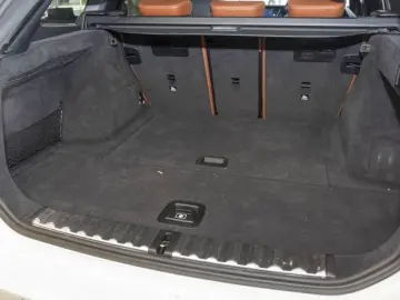 BMW M3 MxDriveTouring Navi 360Kamera Leder eSitze PD