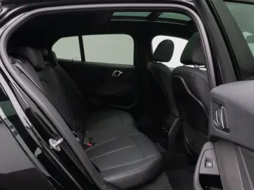 BMW 120i M Sport Pro Panorama Kamera DAB H K Komfort