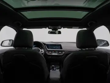 BMW 120i M Sport Pro Panorama Kamera DAB H K Komfort