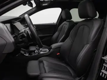 BMW 120i M Sport Pro Panorama Kamera DAB H K Komfort