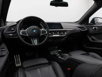 BMW 120i M Sport Pro Panorama Kamera DAB H K Komfort