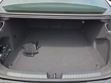AUDI A6 Limousine 40 TDI Navi LED Virtual Audi Connec