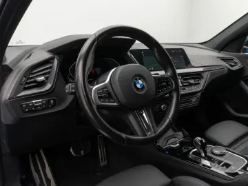 BMW 118i M Sport DAB CockPitPr PDC Geschwindigkeitsr