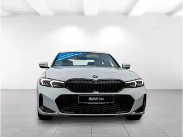 BMW 318 d M Sport Navi LED RFK PDCv h NP60.620 -