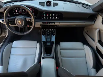PORSCHE 992.2 Carrera 1.Hand Bose Sport-AGA Lift