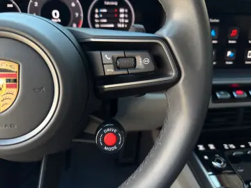 PORSCHE 992.2 Carrera 1.Hand Bose Sport-AGA Lift