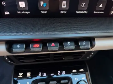 PORSCHE 992.2 Carrera 1.Hand Bose Sport-AGA Lift