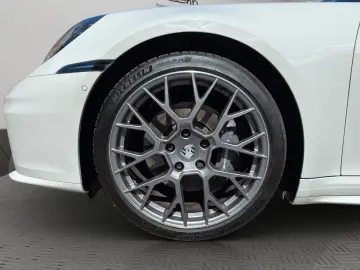 PORSCHE 992.2 Carrera 1.Hand Bose Sport-AGA Lift