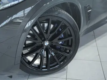 BMW X5 M60 i xD  1.H  22  ACC Sky Lounge H-UP AHK