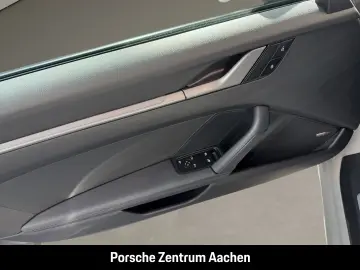 PORSCHE 992 911 Carrera Sportabgas BOSE LED-Matrix