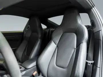 PORSCHE 992 911 Carrera Sportabgas Surround-View BOSE