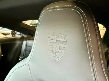 PORSCHE 911 992 Carrera LIFT Sportabgas InnoDrive BOSE