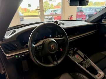 PORSCHE 911 992 Carrera LIFT Sportabgas InnoDrive BOSE