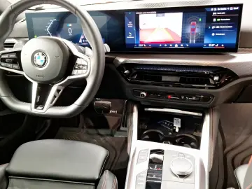 BMW 220d Coupé M Sport Navi Harman K Kamera LED