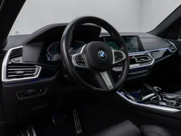 BMW X5 xD30d M Sport Panorama 360 HUD HiFi Komfort