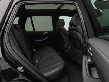 BMW X5 xD30d M Sport Panorama 360 HUD HiFi Komfort