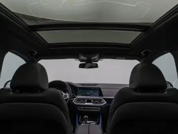 BMW X5 xD30d M Sport Panorama 360 HUD HiFi Komfort