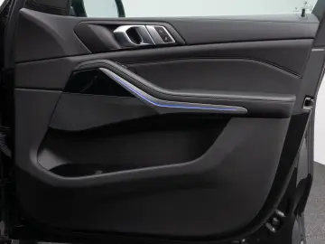 BMW X5 xD30d M Sport Panorama 360 HUD HiFi Komfort
