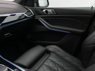 BMW X5 xD30d M Sport Panorama 360 HUD HiFi Komfort