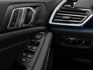 BMW X5 xD30d M Sport Panorama 360 HUD HiFi Komfort