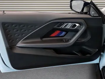 BMW M240i xDrive Coupe  Driving Assistant  Schiebeda