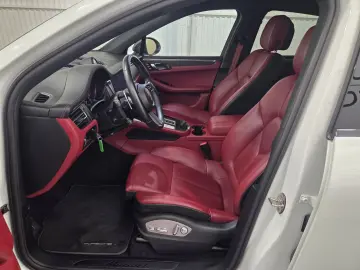 PORSCHE Macan T PDK  Kamera  Panorama  21 Zoll  ACC  DAB