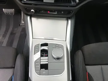 BMW M240i xDrive Coupé LED NAVI HUD KEYLESS 360  19