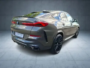 BMW X6 30d xDrive M Sport LED PANO 4xSHZ PDC AHK