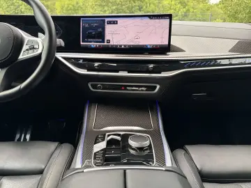 BMW X5 M60 i xDrive M Pro ACC AHK Panorama Integral