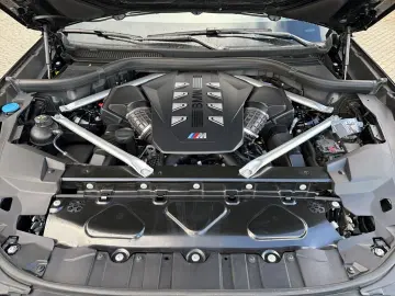 BMW X5 M60 i xDrive M Pro ACC AHK Panorama Integral