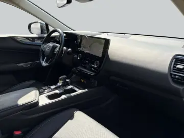LEXUS NX 450h  Plug-in E-FOUR Business Connect
