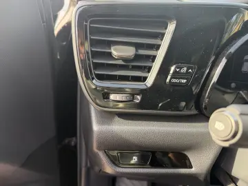 LEXUS NX 350h  LED Digi CP CAM ACC CarPlay Schaltwippe