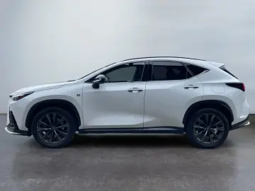 LEXUS NX 450h  E-FOUR F Sport Paket  LED HUD 360  Lede