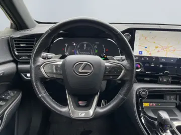 LEXUS NX 450h  E-FOUR F Sport Paket  LED HUD 360  Lede