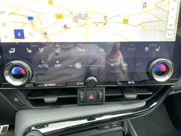 LEXUS NX 450h  E-FOUR F Sport Paket  LED HUD 360  Lede