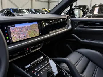 PORSCHE Cayenne S V8 Standheiz Allradlenk. Mwst S-Design