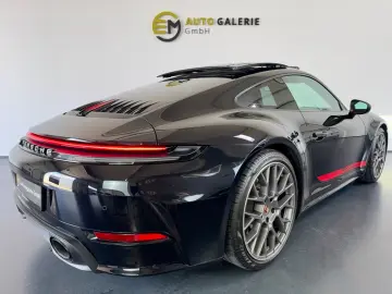 PORSCHE 992.2 911 Carrera Pano Chrono Lift SportDesign 2