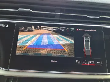 AUDI Q8 55 TFSI quattro tiptronic