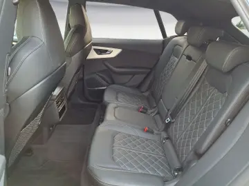 AUDI Q8 55 TFSI quattro tiptronic