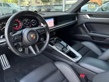 PORSCHE 911 Carrera 4S 3.0 Sport Design 18Wege PDCC Lift