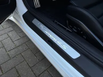 PORSCHE 911 Carrera 4S 3.0 Sport Design 18Wege PDCC Lift