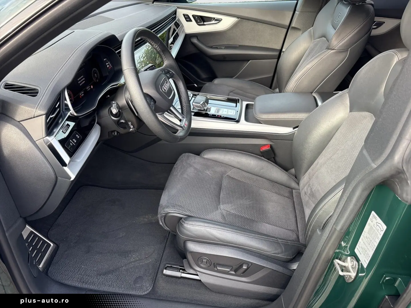 AUDI Q8 55 TFSI S-Line Quattro Tiptronic