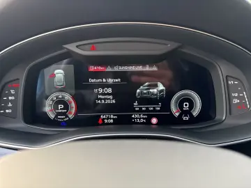 AUDI Q8 55 TFSI S-Line Quattro Tiptronic