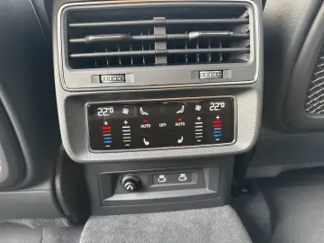 AUDI Q8 55 TFSI S-Line Quattro Tiptronic