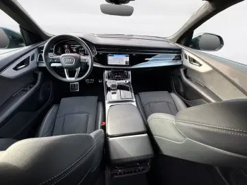 AUDI Q8 55 TFSI S-Line Quattro Tiptronic